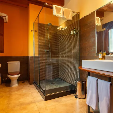 بيت للعطل La Venta Vieja I By *